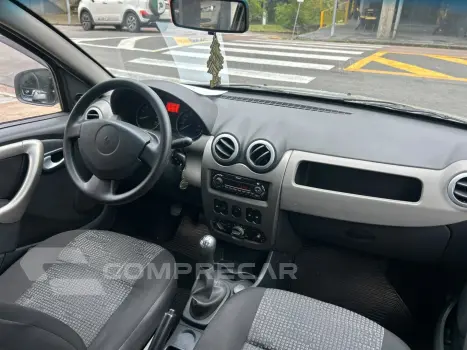 SANDERO 1.6 EXPRESSION 8V FLEX 4P MANUAL