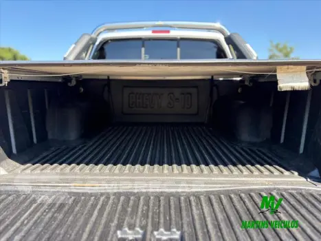 S10 2.4 MPFI EXECUTIVE 4X2 CD 8V FLEX 4P MANUAL