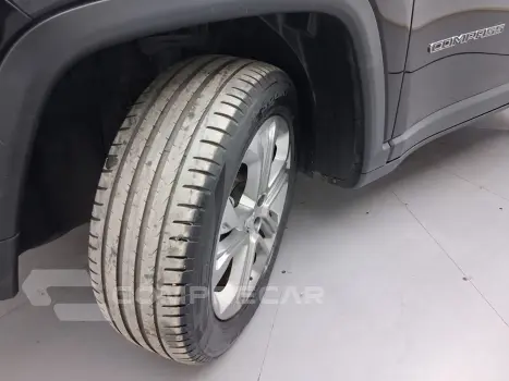 COMPASS 2.0 TD350 TURBO DIESEL LONGITUDE AT9