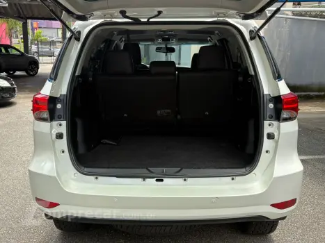 HILUX SW4 2.8 SRX 4X4 16V Turbo Intercooler