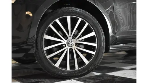 JETTA - 2.0 COMFORTLINE 4P MANUAL