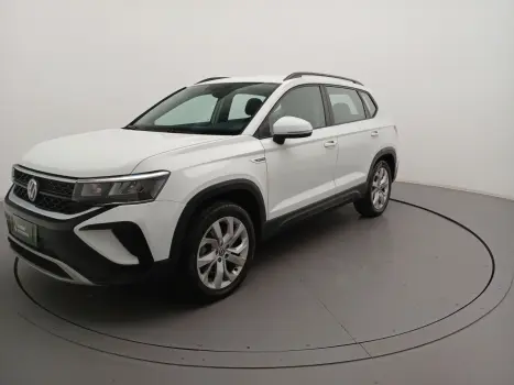 Volkswagen TAOS 1.4 250 TSI TOTAL FLEX COMFORTLINE AUTOMÁTICO 4 portas