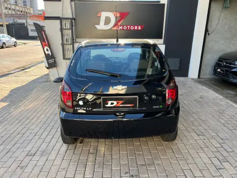 CELTA 1.0 MPFI LT 8V