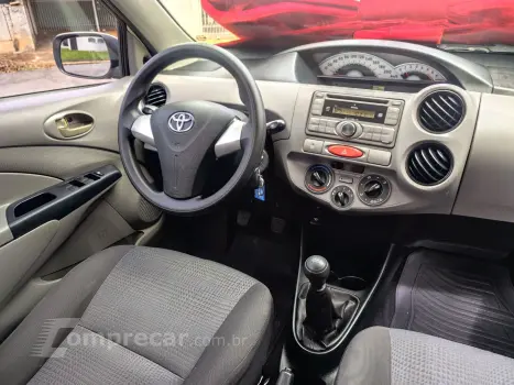 ETIOS 1.3 XS 16V FLEX 4P MANUAL