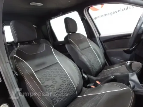 DUSTER OROCH - 1.6 16V DYNAMIQUE 4P MANUAL