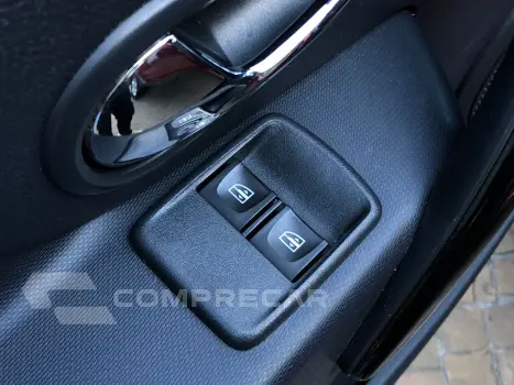 Sandero 1.6 16V SCE FLEX STEPWAY EASY-R