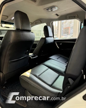 HILUX SW4 2.7 SRV 7 Lugares 4X2 16V