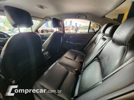 CITY Sedan EX 1.5 Flex 16V 4p Aut.