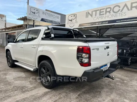 L200 TRITON 2.4 16V Turbo Sport GLX CD 4X4