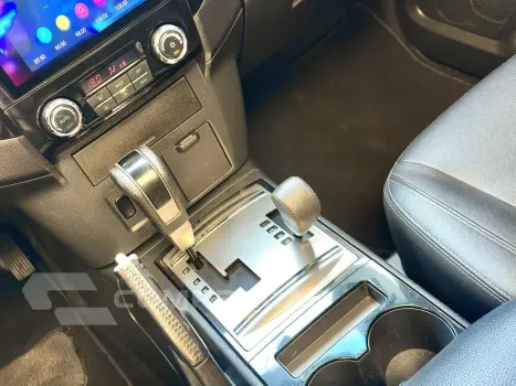 PAJERO FULL 3.2 HPE 4X4 16V TURBO INTERCOOLER DIESEL 4P AUTO