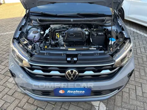 Nivus Highline 1.0 200 TSI Flex Aut.