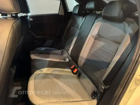 Nivus Highline 1.0 200 TSI Flex Aut.