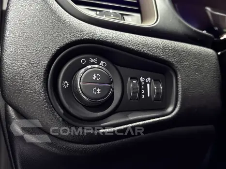 RENEGADE 1.8 16V FLEX LONGITUDE 4P AUTOMÁTICO