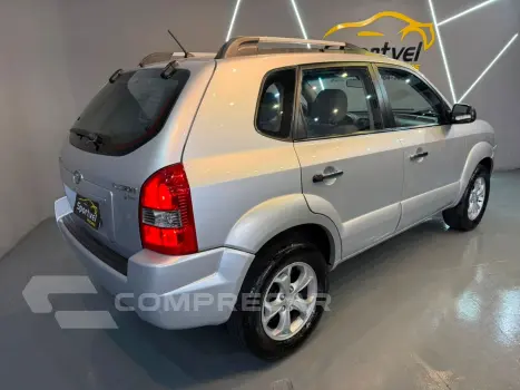 Tucson 2.0 Mpfi Gl 16V 142Cv 2Wd Gasolina 4P Automático