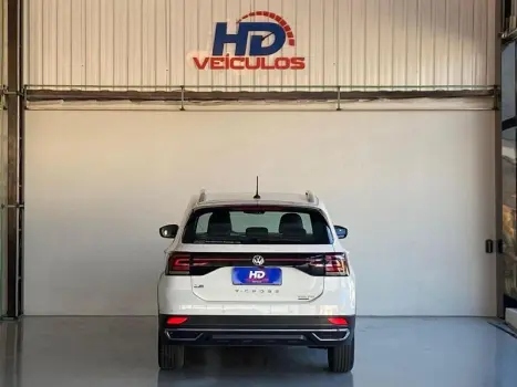 T CROSS HL TSI AE