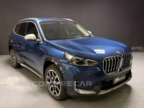 BMW X1 2.0 16V TURBO GASOLINA SDRIVE20I X-LINE STEPTRONIC 4 portas