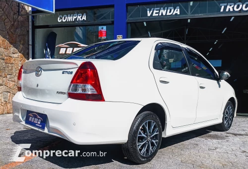 ETIOS 1.5 Platinum Sedan 16V