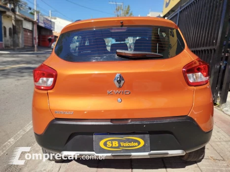 Kwid Outsider 1.0