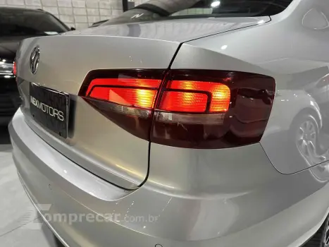 JETTA 2.0 COMFORTLINE FLEX 4P TIPTRONIC