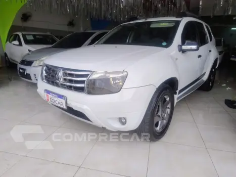 Renault DUSTER - 2.0 DYNAMIQUE 4X2 16V 4P AUTOMÁTICO 4 portas