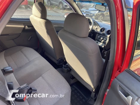 CELTA 1.0 MPFI LT 8V