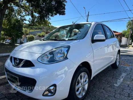 NISSAN MARCH SV 1.0 12V Flex 5p 4 portas