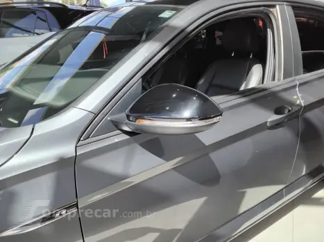 JETTA 1.4 250 TSI TOTAL FLEX R-LINE TIPTRONIC