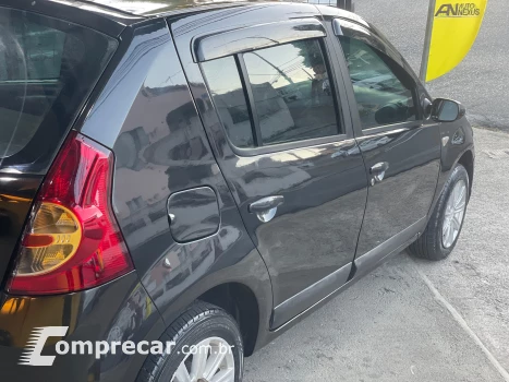 SANDERO 1.6 Expression 8V