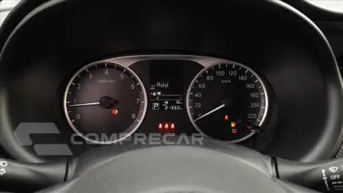 KICKS PLAY 1.6 16V FLEXSTART SENSE XTRONIC