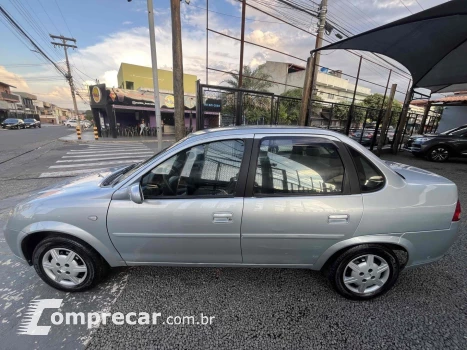CLASSIC 1.0 MPFI LS 8V FLEX 4P MANUAL