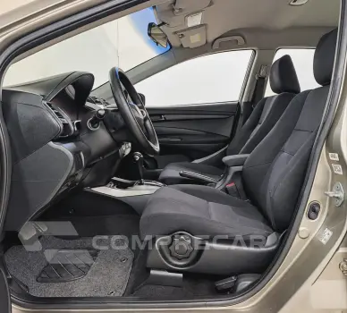 CITY 1.5 LX Sedan 16V