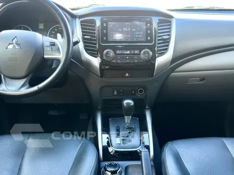 L200 TRITON 2.4 16V TURBO DIESEL SPORT HPE TOP CD 4P 4X4 AUT