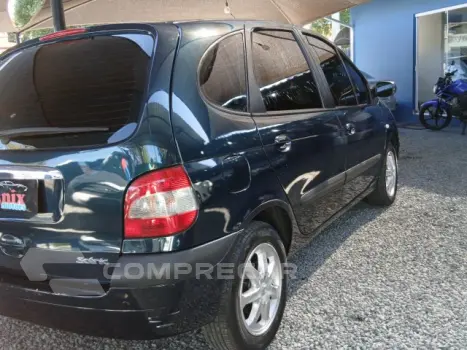 SCÉNIC - 1.6 EXPRESSION 16V 4P AUTOMÁTICO