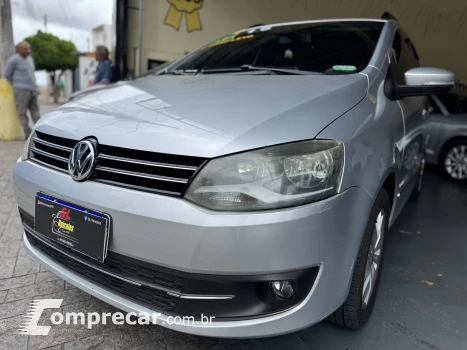 Volkswagen SPACEFOX 1.6 MI Highline 8V 4 portas