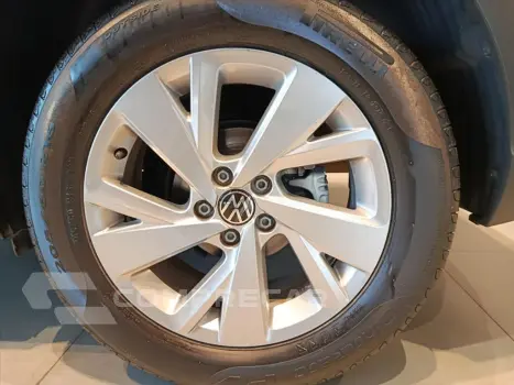 NIVUS 1.0 200 TSI TOTAL FLEX COMFORTLINE AUTOMÁTI