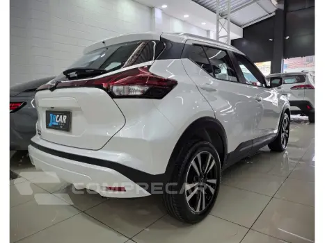 KICKS PLAY 1.6 16V FLEXSTART ADVANCE PLUS XTRONIC