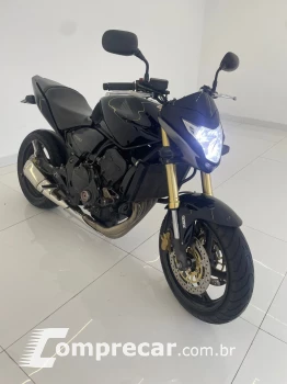 CB 600F - HORNET