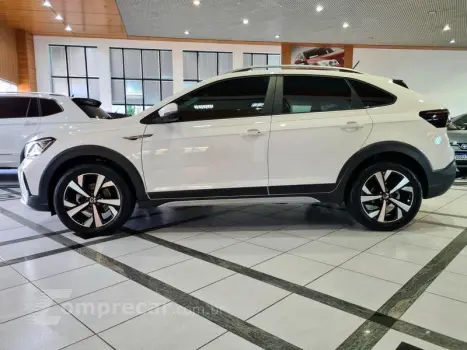 NIVUS HIGHLINE 1.0 200 TSI FLEX AUT.