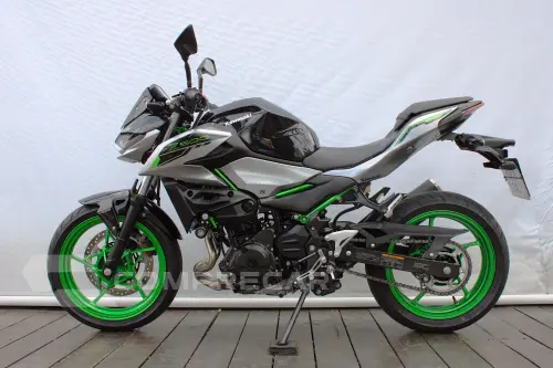 KAWASAKI Z500 SE