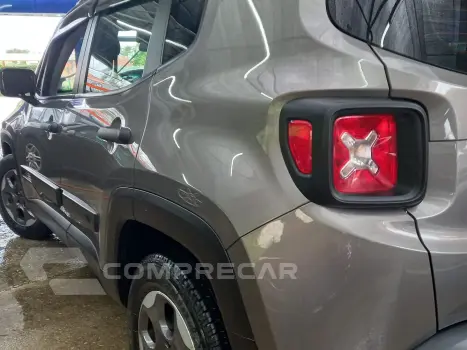 Renegade 1.8 16V Flex 4P Automático