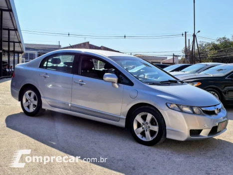 Honda CIVIC 1.8 LXS 16V 4 portas