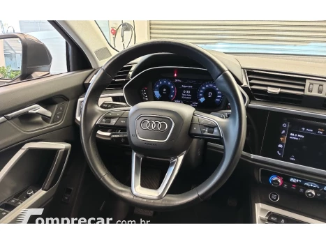 Q3 1.4 TFSI FLEX PRESTIGE PLUS S TRONIC