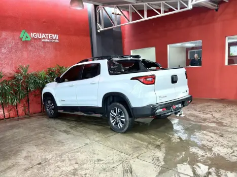 TORO 2.0 16V TURBO DIESEL FREEDOM 4WD AT9