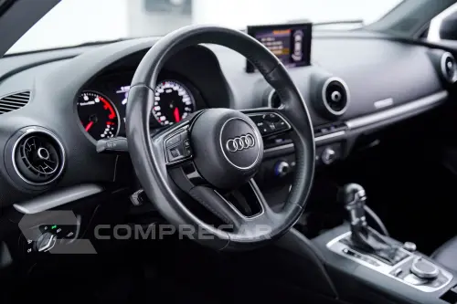A3 Sedan Prestige 1.4 TFSI Flex Tip.