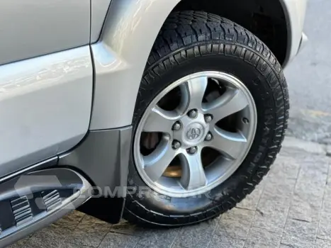 LAND CRUISER PR