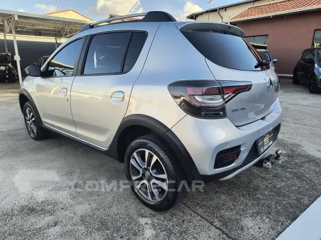 SANDERO 1.6 16V SCE Stepway Iconic