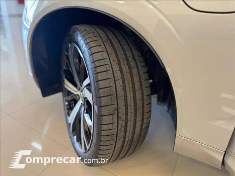 XC60 2.0 T8 Recharge Ultimate Dark AWD Geartronic