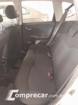 Fit 1.4 16V 4P LX FLEX