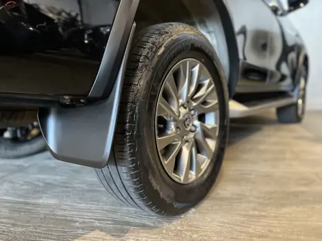 Hilux SW4 2.8 4P SRX 4X4 7 LUGARES TURBO DIESEL AUTOMÁTICO