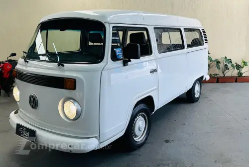 KOMBI 1.6 MI STD Lotação 8V
